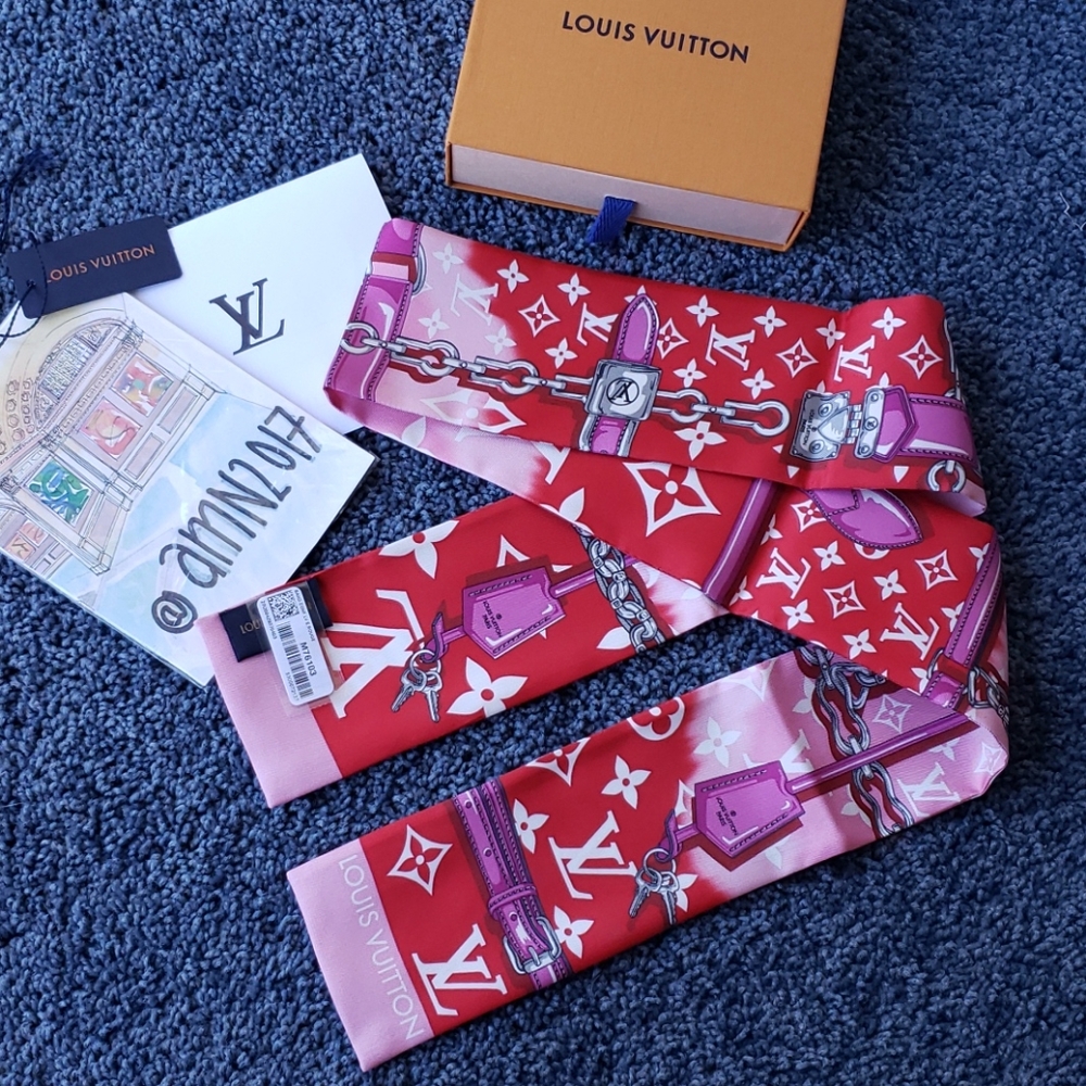 Brand New Louis Vuitton Bandeau - Picture 5 of 7